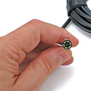 Endoscopio Digitale HD 2,4": perfetto per ispezioni dettagliate, questo dispositivo offre un display IPS HD chiaro e una sonda semirigida da 5 metri. Con una messa a fuoco fissa a 8 cm e protezione IP67, è ideale per ambienti umidi e spazi difficili da ra