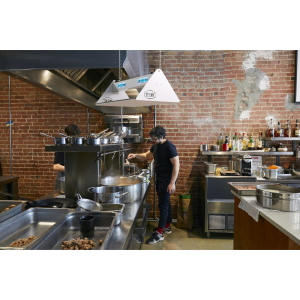 TRAPPOLA FOOD GRADE LED 230V/50HZ HACCP, conforme alle direttive più severe. Indicato er l'industria alimentare e la ristorazione. Efficce nel raggio di 15-18 m lineari